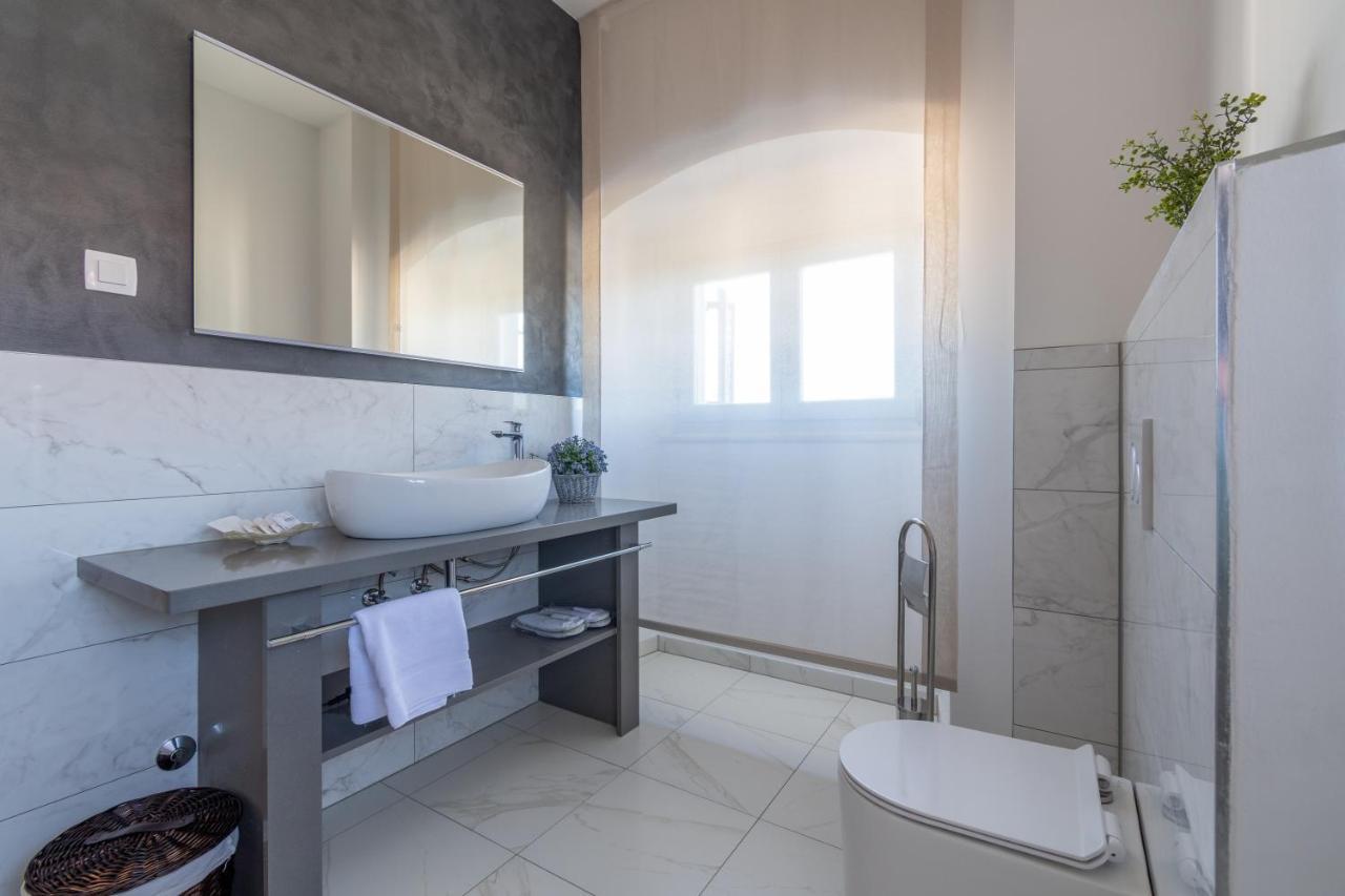 B&B Heritage Villa Apolon Stari Grad  Exterior foto