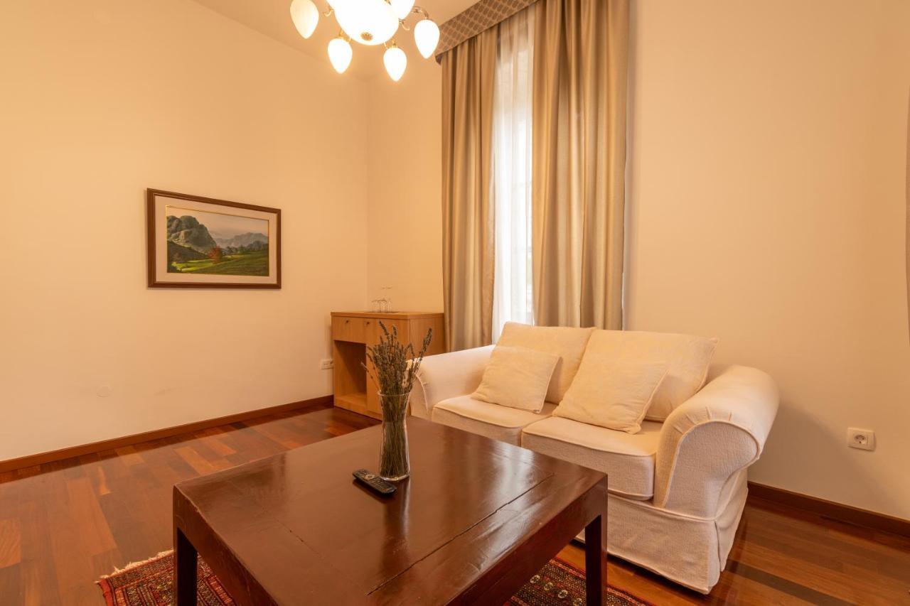 B&B Heritage Villa Apolon Stari Grad  Exterior foto