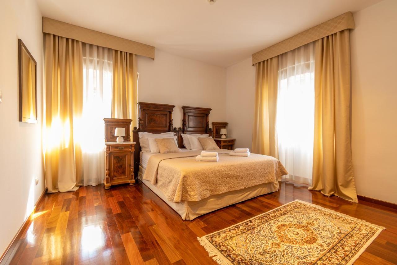 B&B Heritage Villa Apolon Stari Grad  Exterior foto